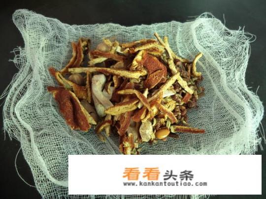 清炖鸡翅怎么做好吃，清炖鸡翅的家常做法？煮鸡中翅的做法？