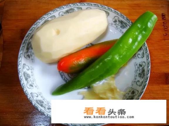 青椒土豆片怎么做？青椒炒土豆片怎么做？