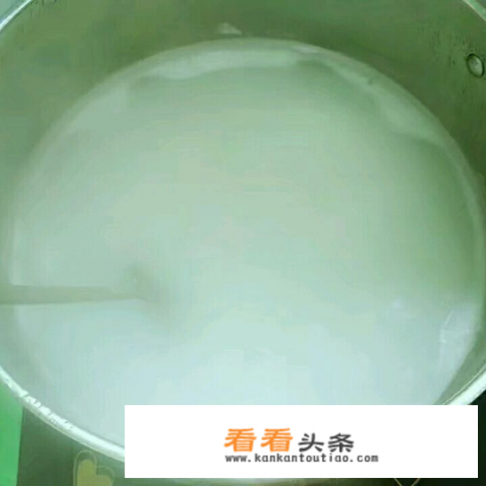 变蛋瘦肉粥的正宗做法？皮蛋瘦肉粥做法？