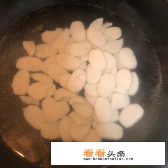 宁波炒年糕片的家常做法？炒年糕片的做法？