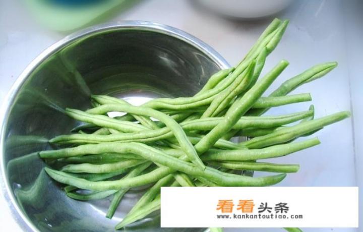 干煸山豆角的做法？干煸豆角的家常做法？