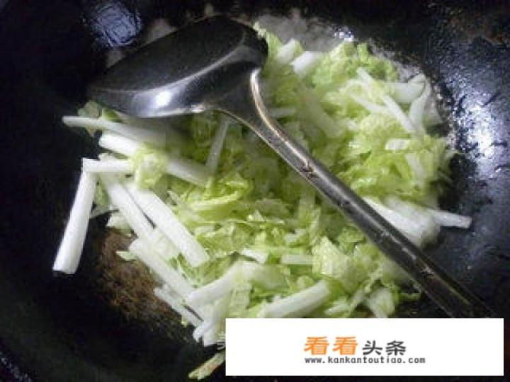 山药炒年糕家常做法？青菜肉丝炒年糕的做法有什么诀窍？