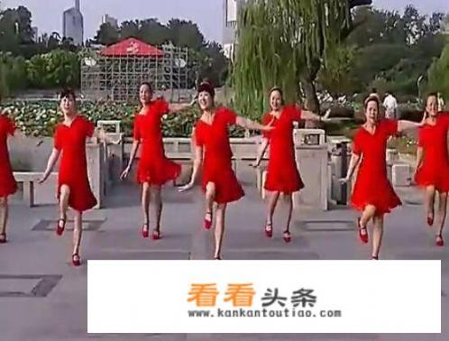 你怎么看待在广场上跳广场舞的大妈们？大妈跳广场舞有新的规定么？