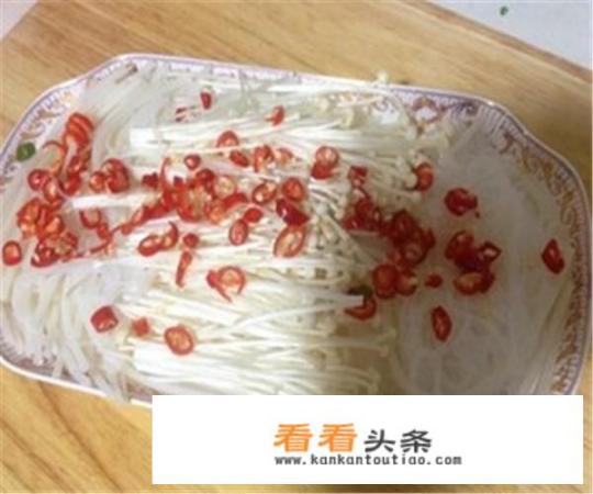 蒜蓉粉丝蟹味棒金针菇做法？如何做蒜蓉粉丝金针菇？