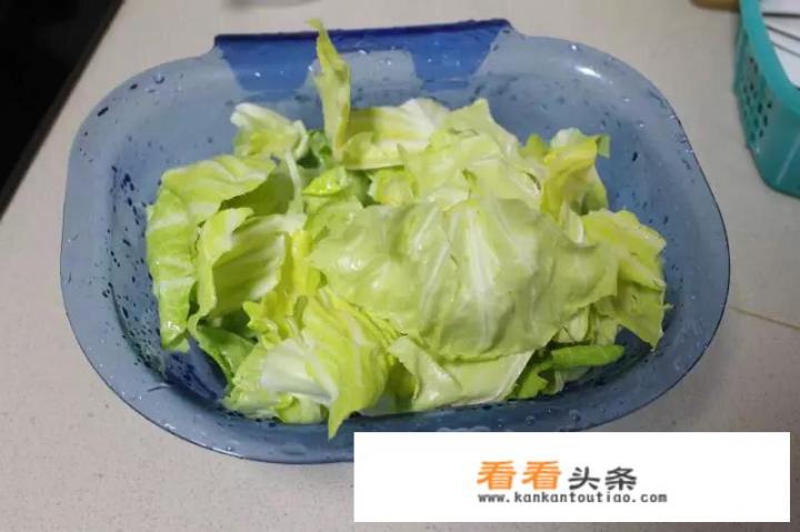 干锅包菜5 花肉最好食的做法？干锅手撕包菜的做法如何做手撕包菜？