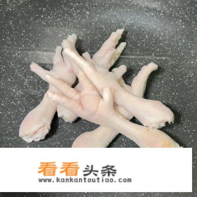 怎样做无骨凤爪好吃又简单？