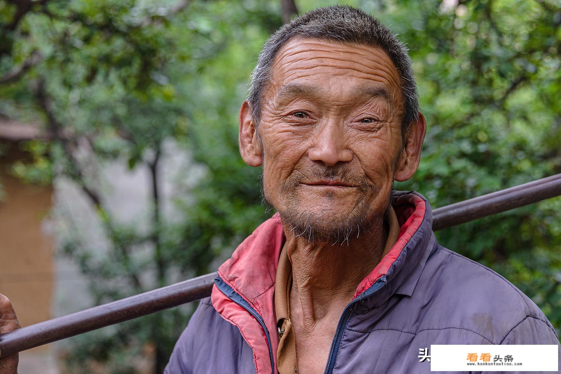 没出过国，没有旅游过。外国真的有那么好吗？和中国比怎么样