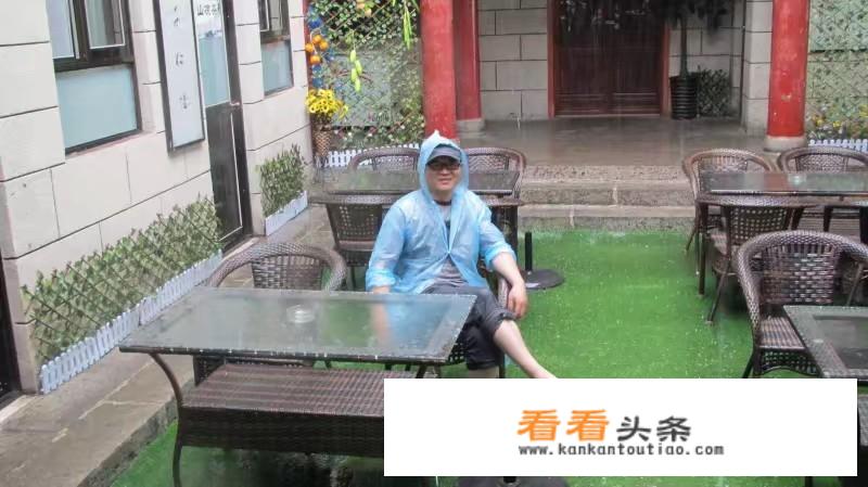 去华山玩该怎么安排行程？如果华山下雨，会不会影响游玩体验