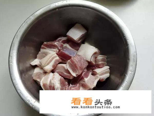 红烧肉到底要不要焯水？红烧肉的具体做法是怎样的