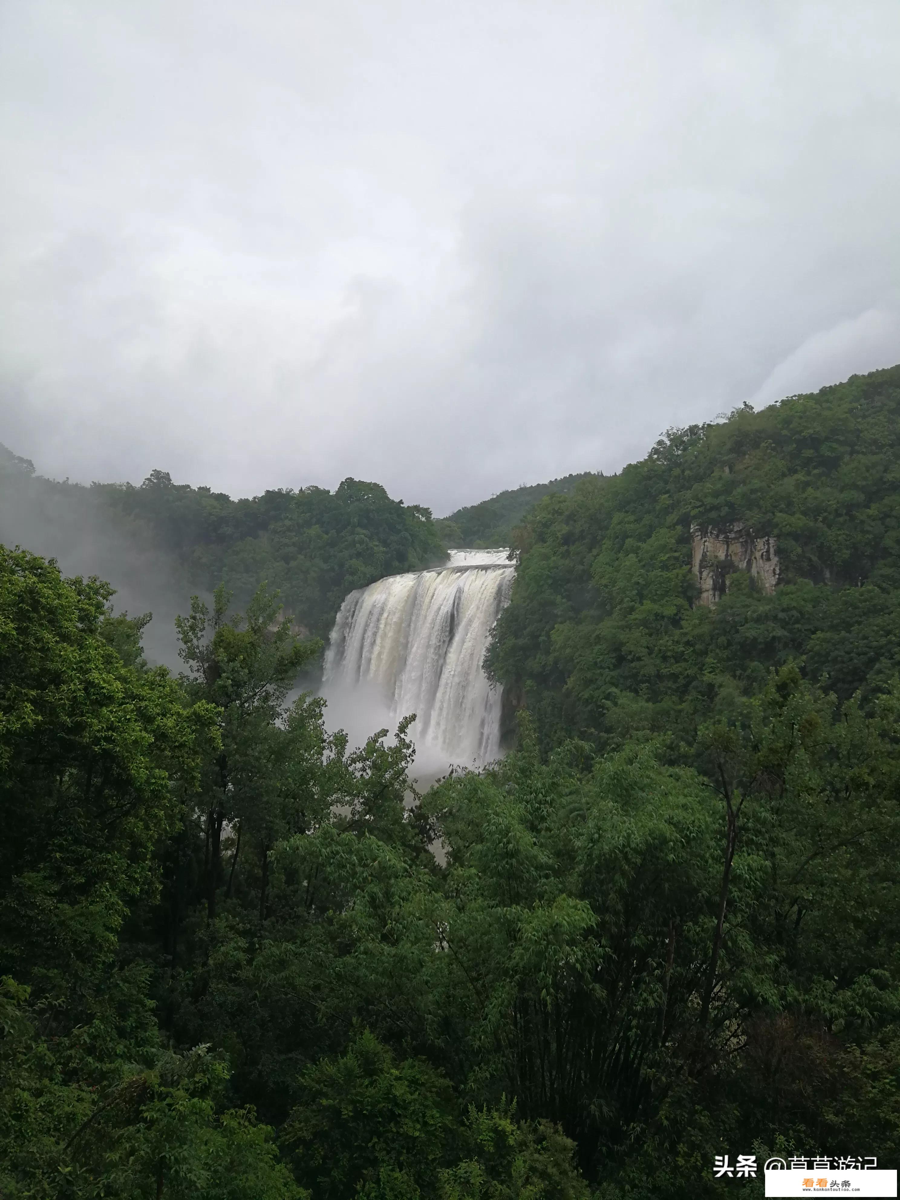 贵州十大旅游景点排名，有谁知道的可以来说下吗