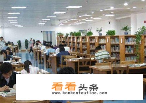 大专跟大学有什么区别？_上大学与不上大学的区别