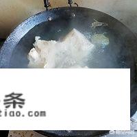 条子肉怎么做？_尖椒肉丝的做法家常