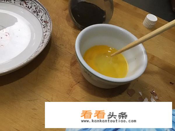 麻酱鸡蛋的正宗做法？_鸡蛋酱的做法