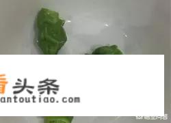 酸辣鸡爪怎么做？_酸辣凤爪的做法大全