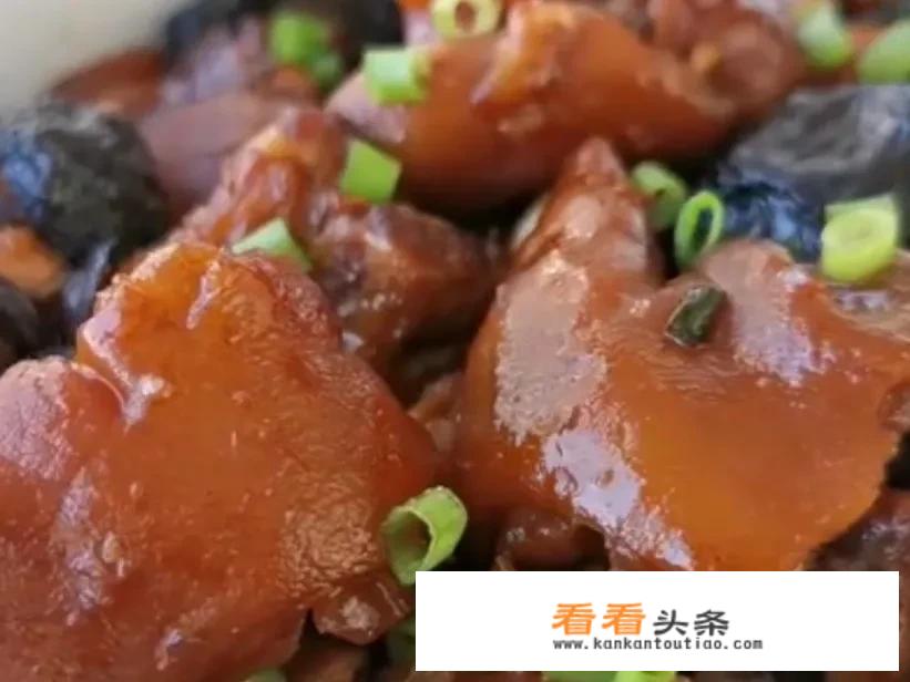 用电饭锅可以做什么菜，怎么做？_网红番茄饭