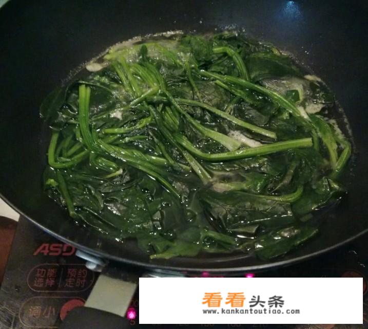 菠菜和豆腐能一起吃吗？_菠菜禁忌食物相克