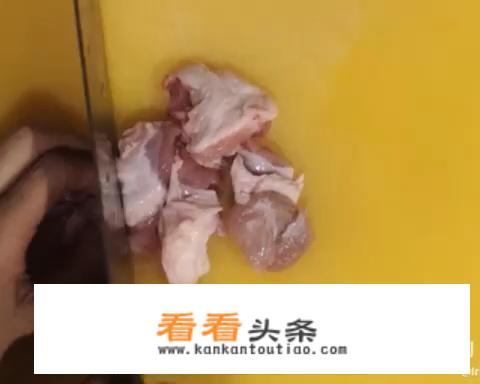 红烧羊肉汤怎么炖最好喝？_羊肉汤怎么烧好喝