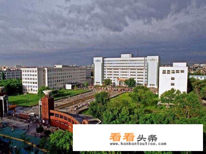 新疆有几所985.211大学？_新疆有几所大学