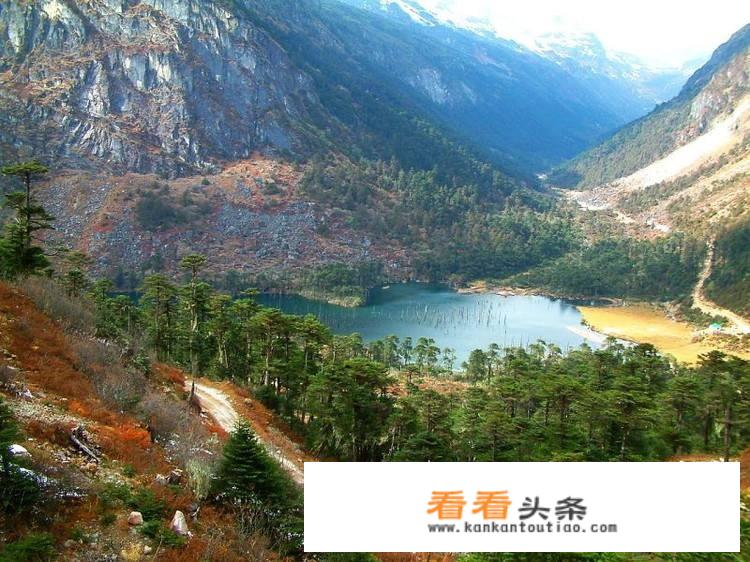 谁有青岛藏马山旅游景点每个地方的详细介绍？_藏南地区旅游