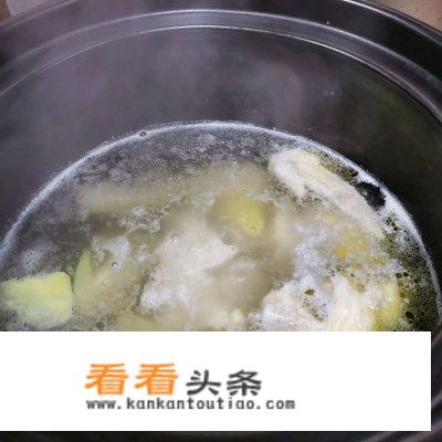 香菇鸡汤怎么炖好喝又营养孩子喝