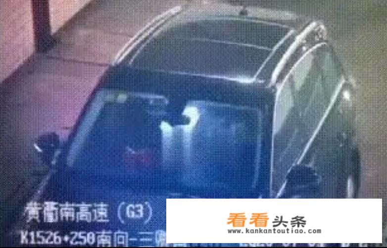 男女高速隧道内做不雅事件，你敢在隧道停车吗？有什么危害