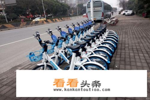 ofo、摩拜的出现让很多修车摊消失了，你觉得这是时代的进步吗？为什么？