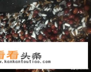 黑米要怎么做，才能软烂香甜？