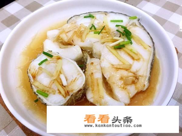 红烧嘎鱼炖豆腐的家常做法？