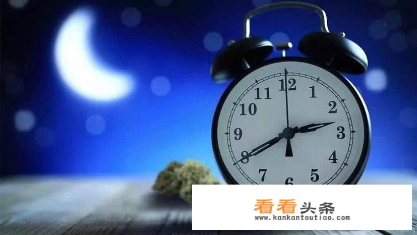 半夜辗转难眠时，你通常会做些什么？