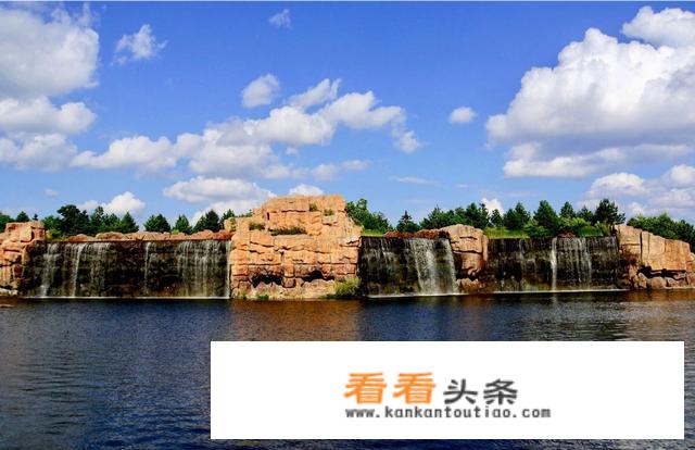 夏天去哪个城市旅游比较好？