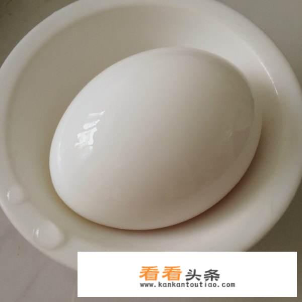 鸡蛋小火煮多久？