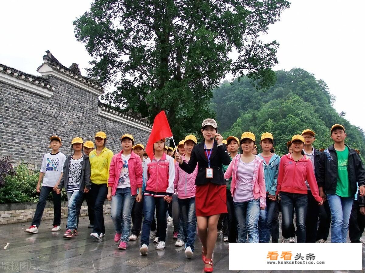 旅游和导游有什么区别？