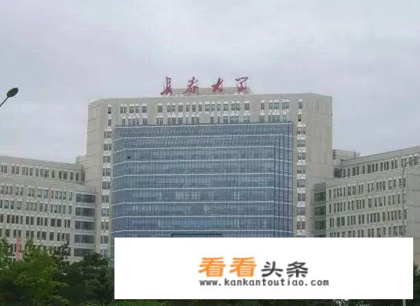 长春大学主校区占地面积多少亩？