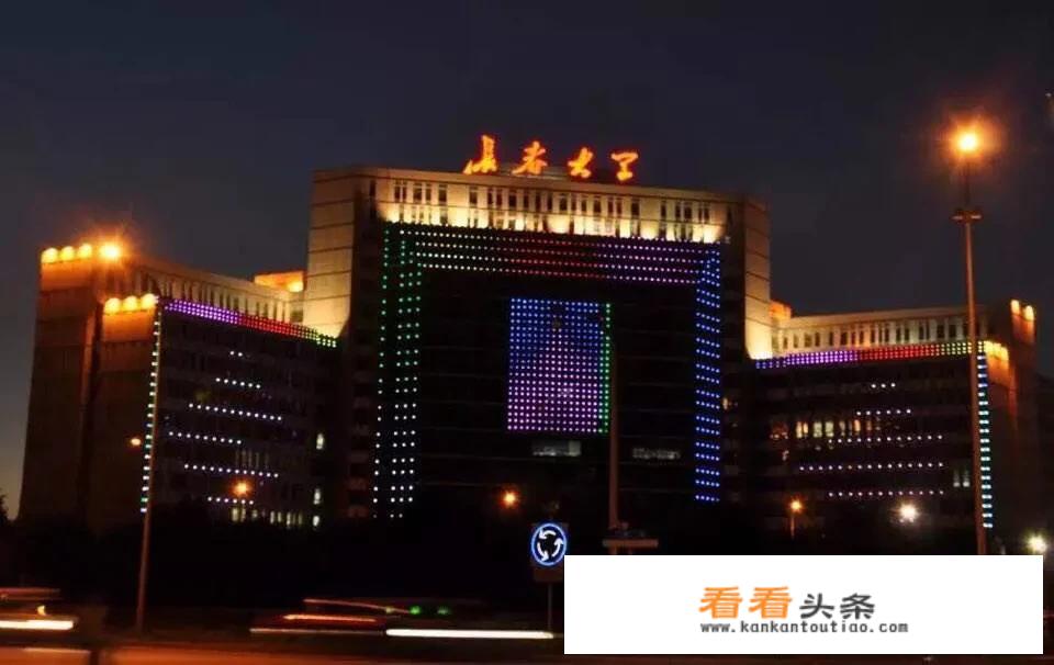 长春大学主校区占地面积多少亩？