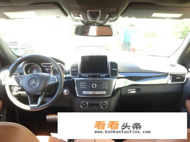 2022款奔驰gle400落地价？