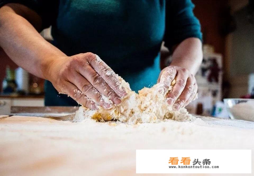 肉包子馅怎样才多汁？