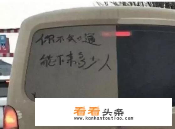 16年4万多公里宏光s价值多少？