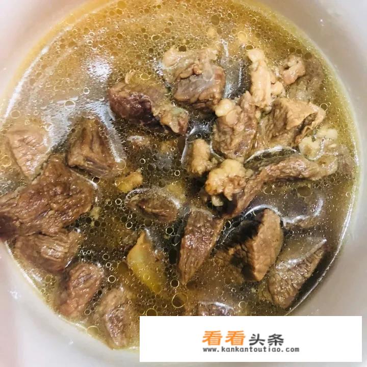 炖牛肉家常的正宗做法？