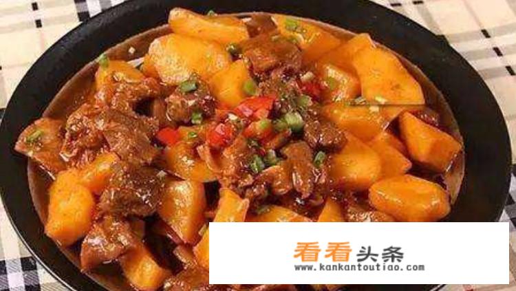 土豆烧牛肉做法王刚？