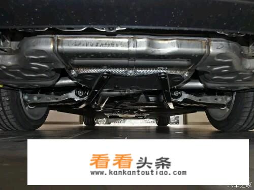 奥迪A6L和A6有什么区别吗?价钱上那个比较贵些？