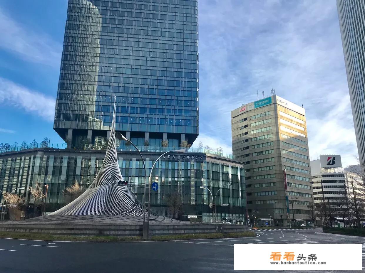 请问，去日本旅游，刷银联卡普遍么？还是需要办理visa？另外，刷银联卡刷的人民币对吧，就是说储蓄卡？