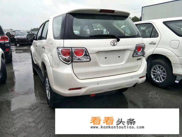 30万的丰田卡罗拉什么車？