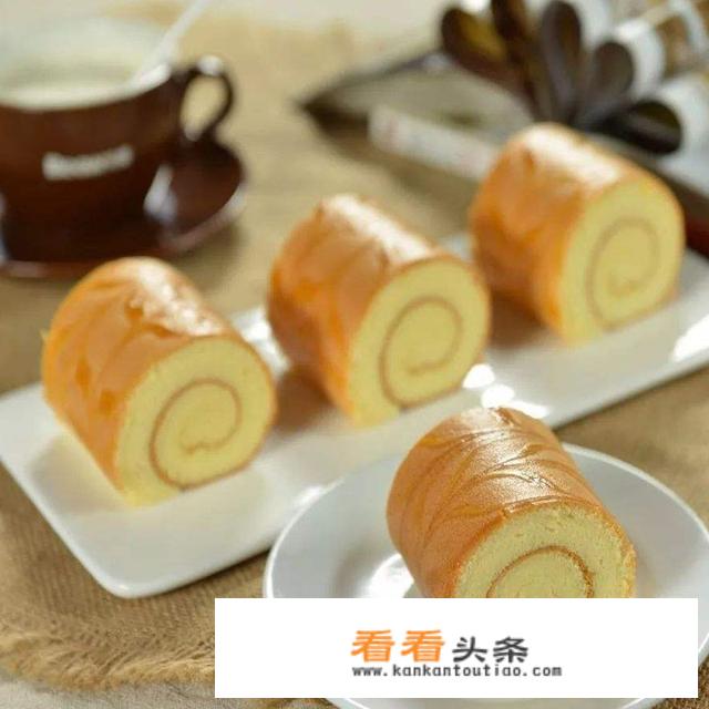 戚风蛋糕边缘开裂是怎么回事？