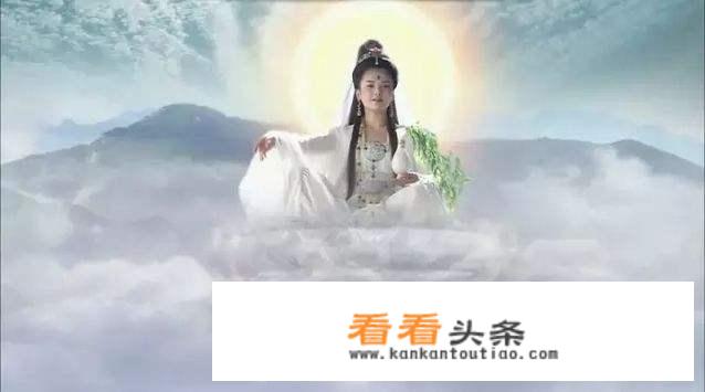 西游记原著。观音手中拿的玉净瓶，难道只是起死回生一个用途吗？