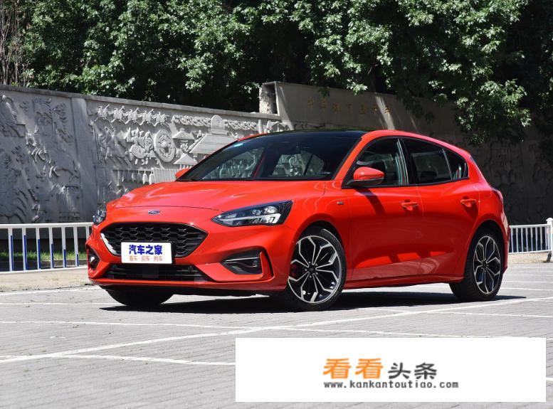 女司机想买车接送孩子，威朗两厢、福克斯两厢、骐达这三款应该选哪一个？