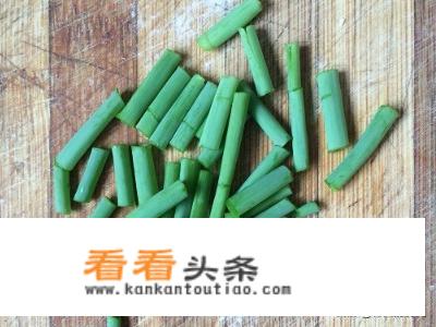 鸭翅根的做法？
