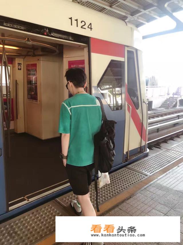 第一次去泰国旅游，怎么样的行程和路线最好？