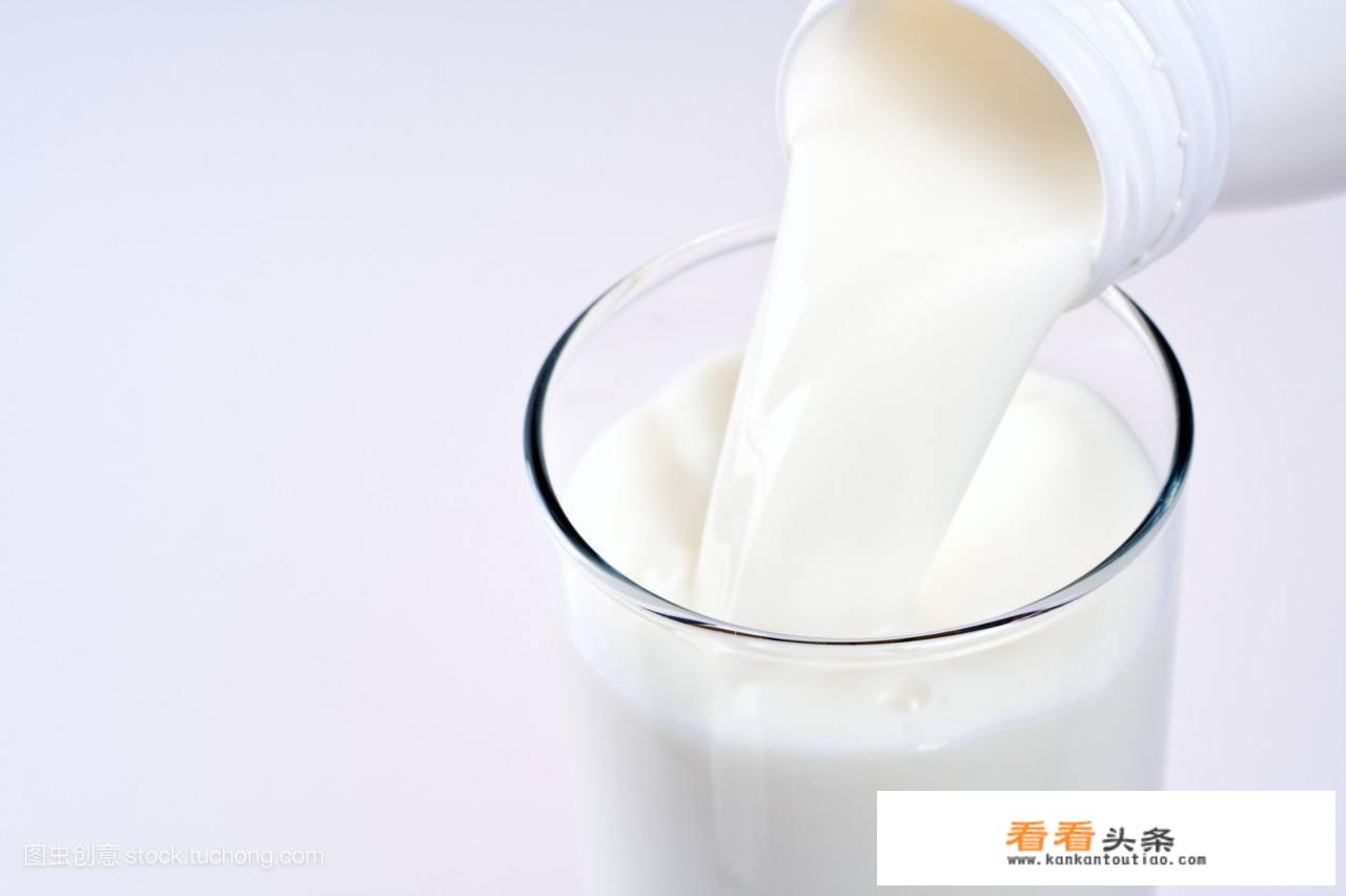 牛奶冻冰箱里几小时可以冻好？
