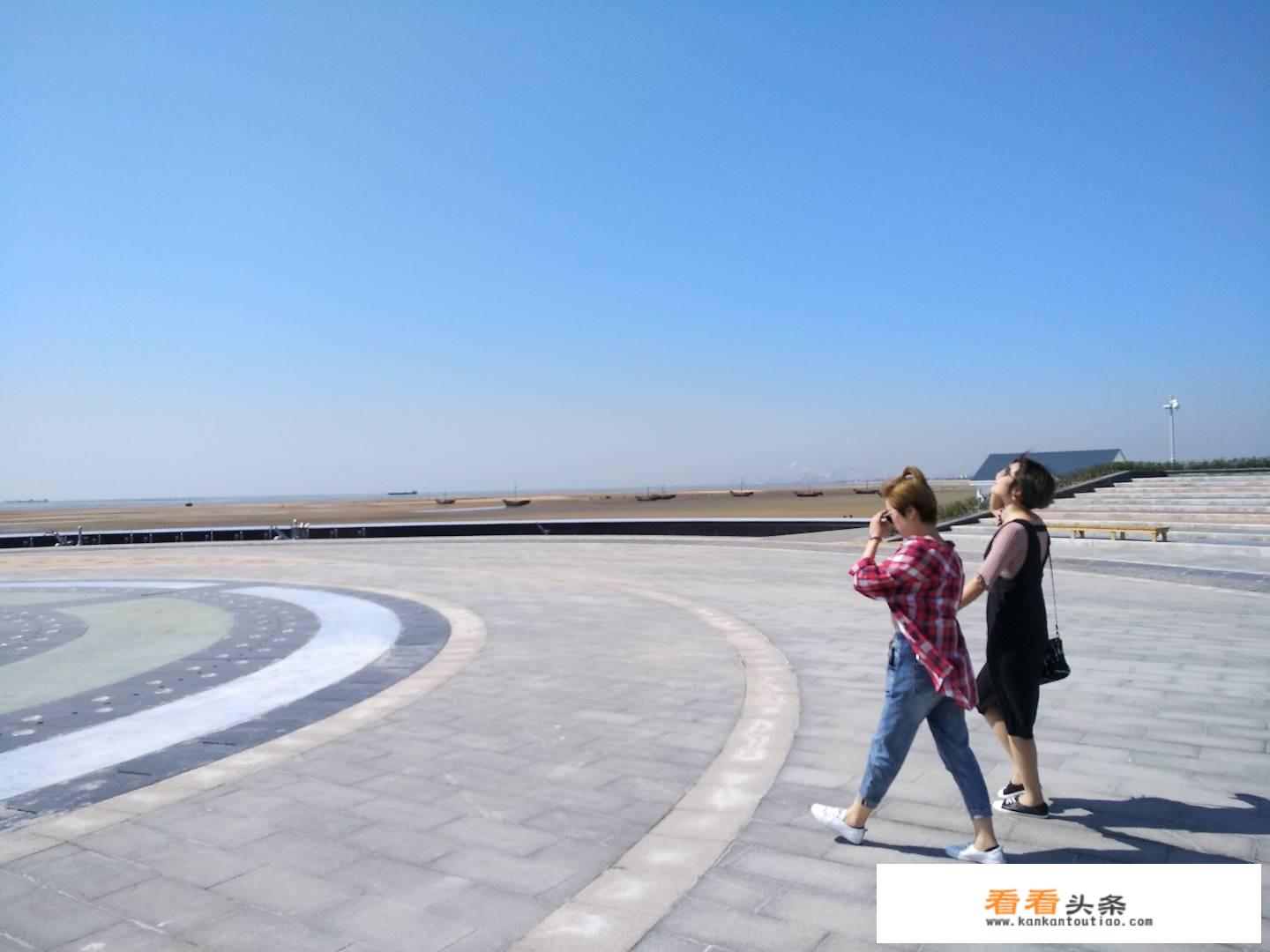 日照渔家乐包吃住价格？