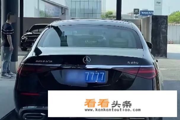 迈巴赫商务车9座落地价？